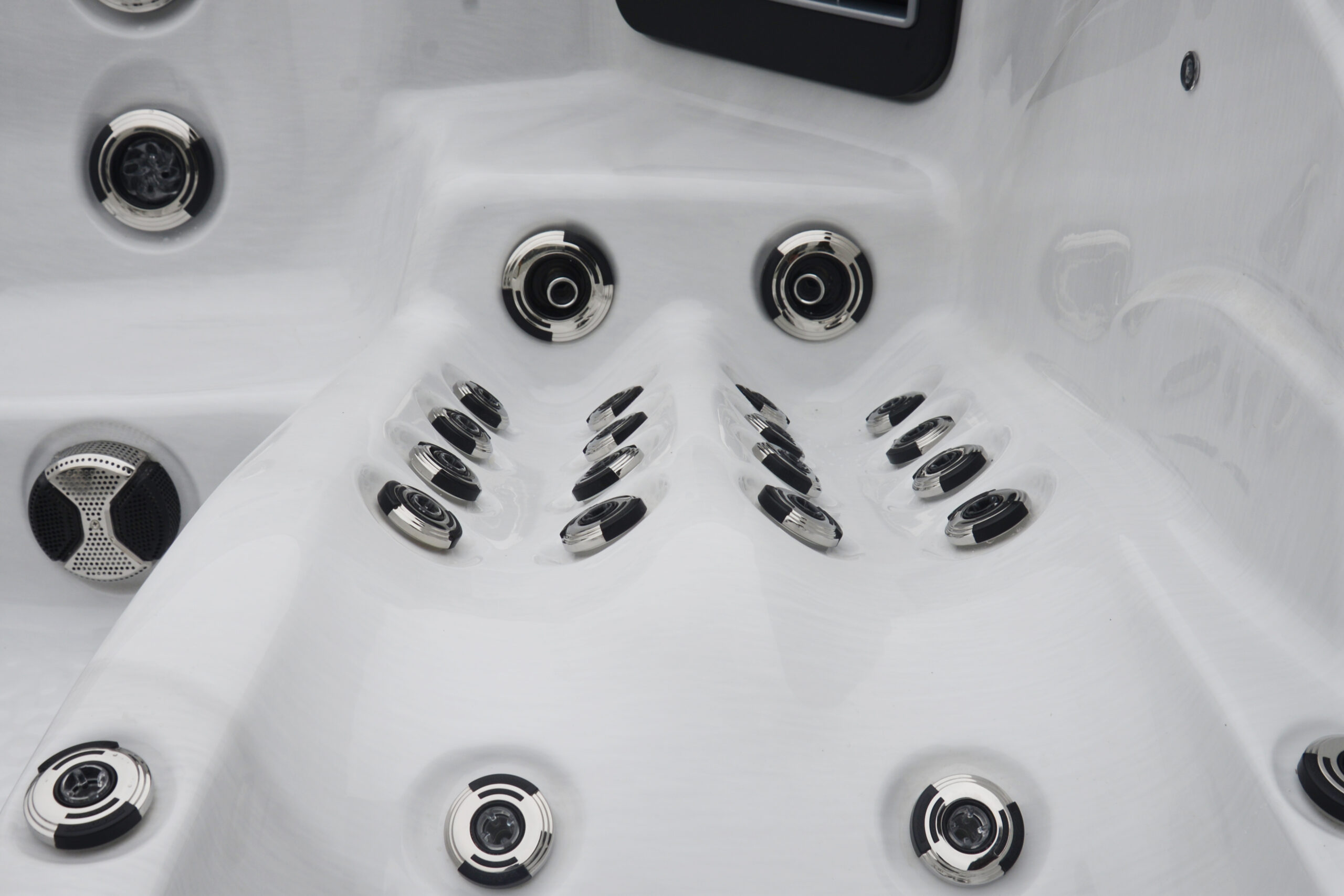 Platinum Spas Tokyo Hot Tub - Image 3